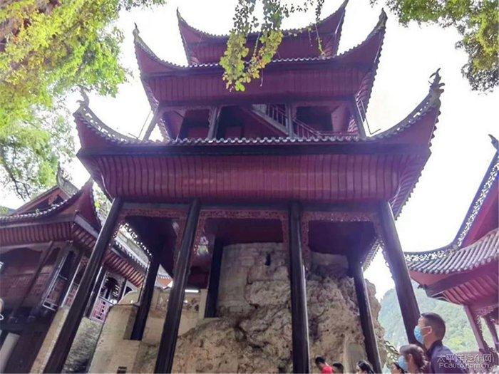 太阳能加水忘记关了流一天然后一直没有热水怎么回事？游戏画面